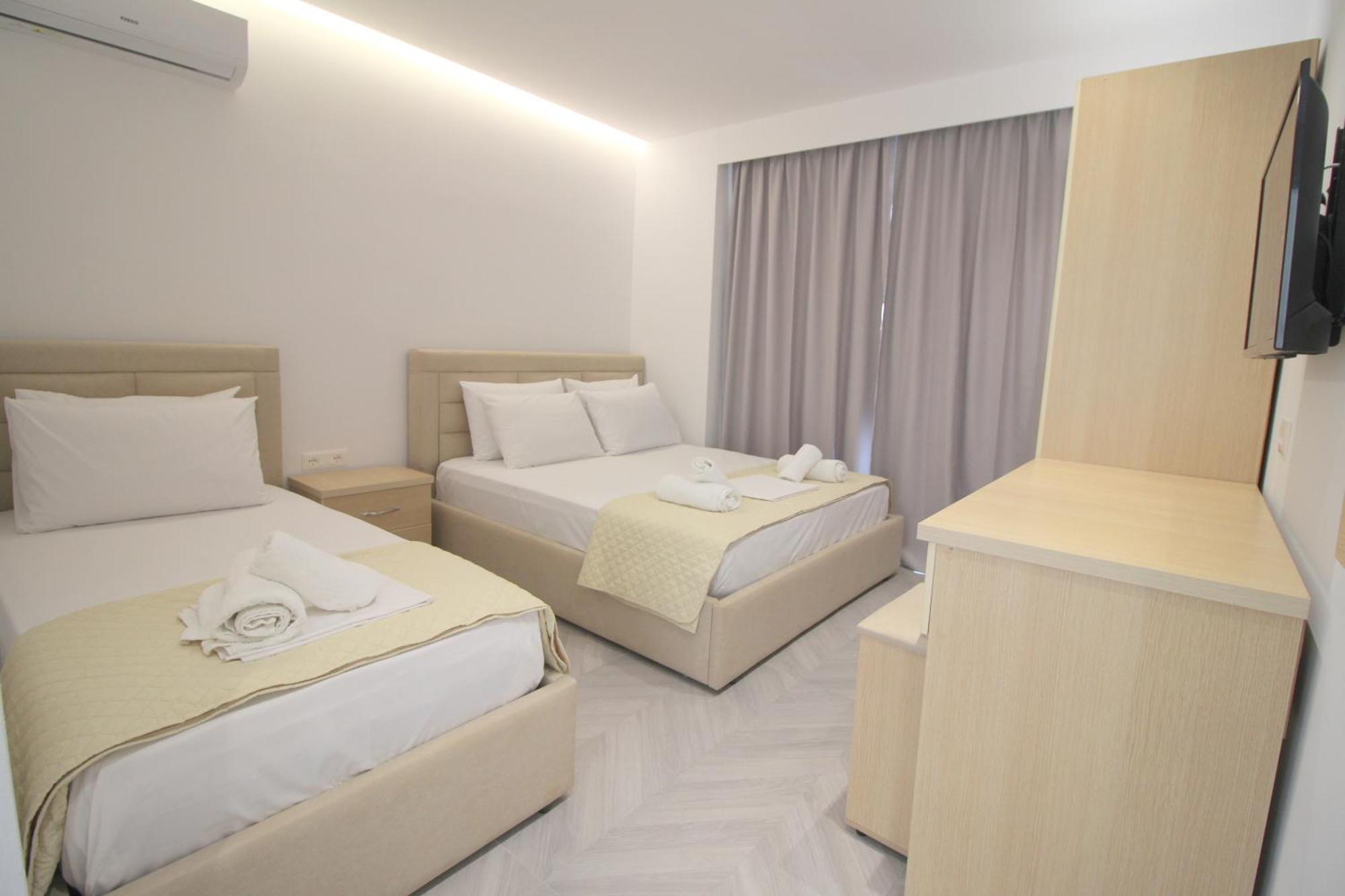 Noa Boutique Hotel Ksamil Quarto foto