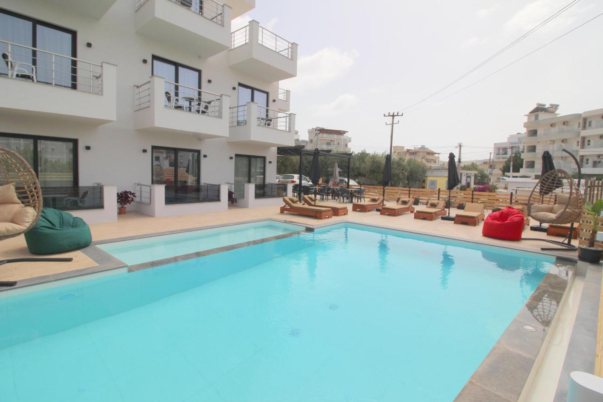 Noa Boutique Hotel Ksamil Quarto foto
