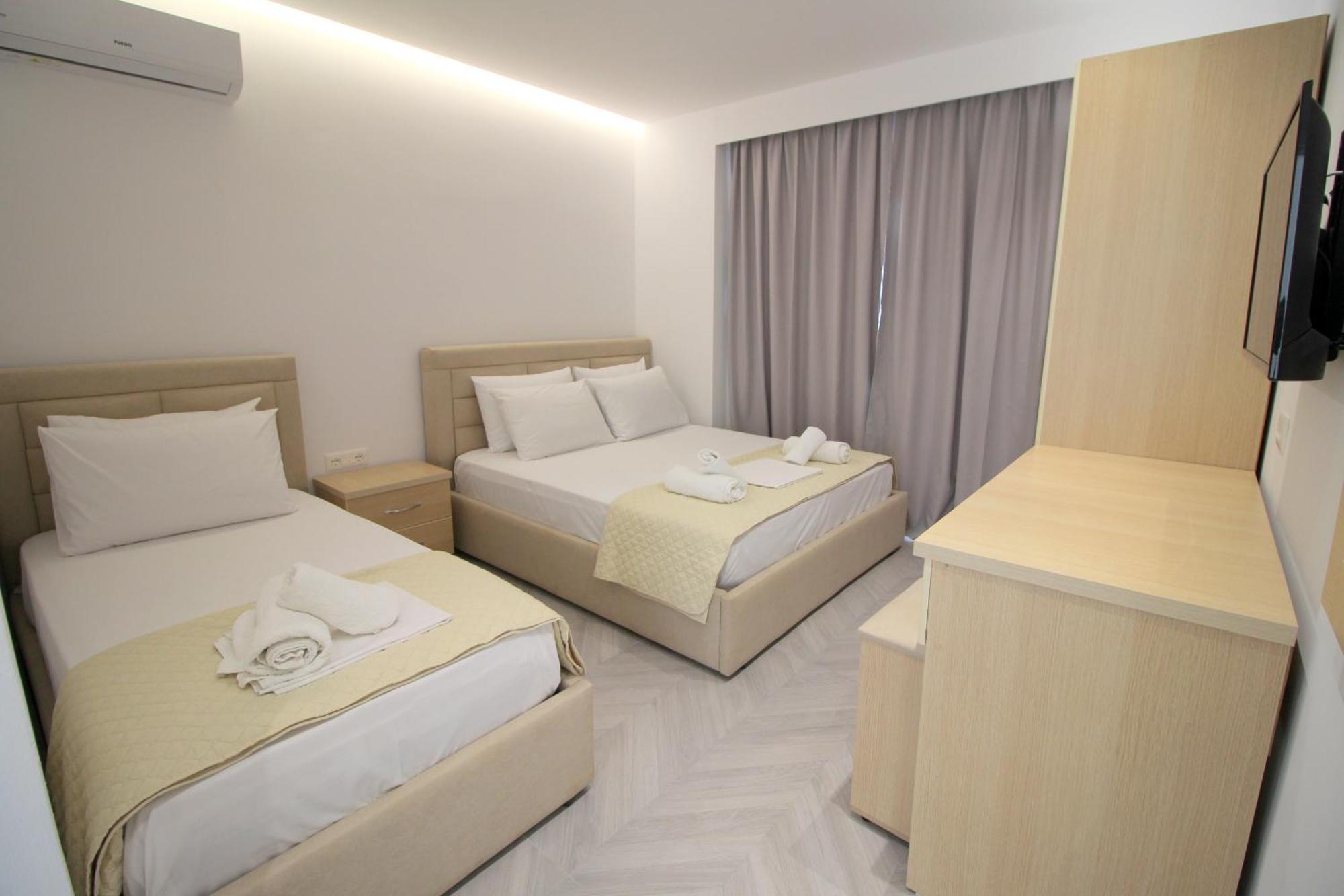 Noa Boutique Hotel Ksamil Quarto foto