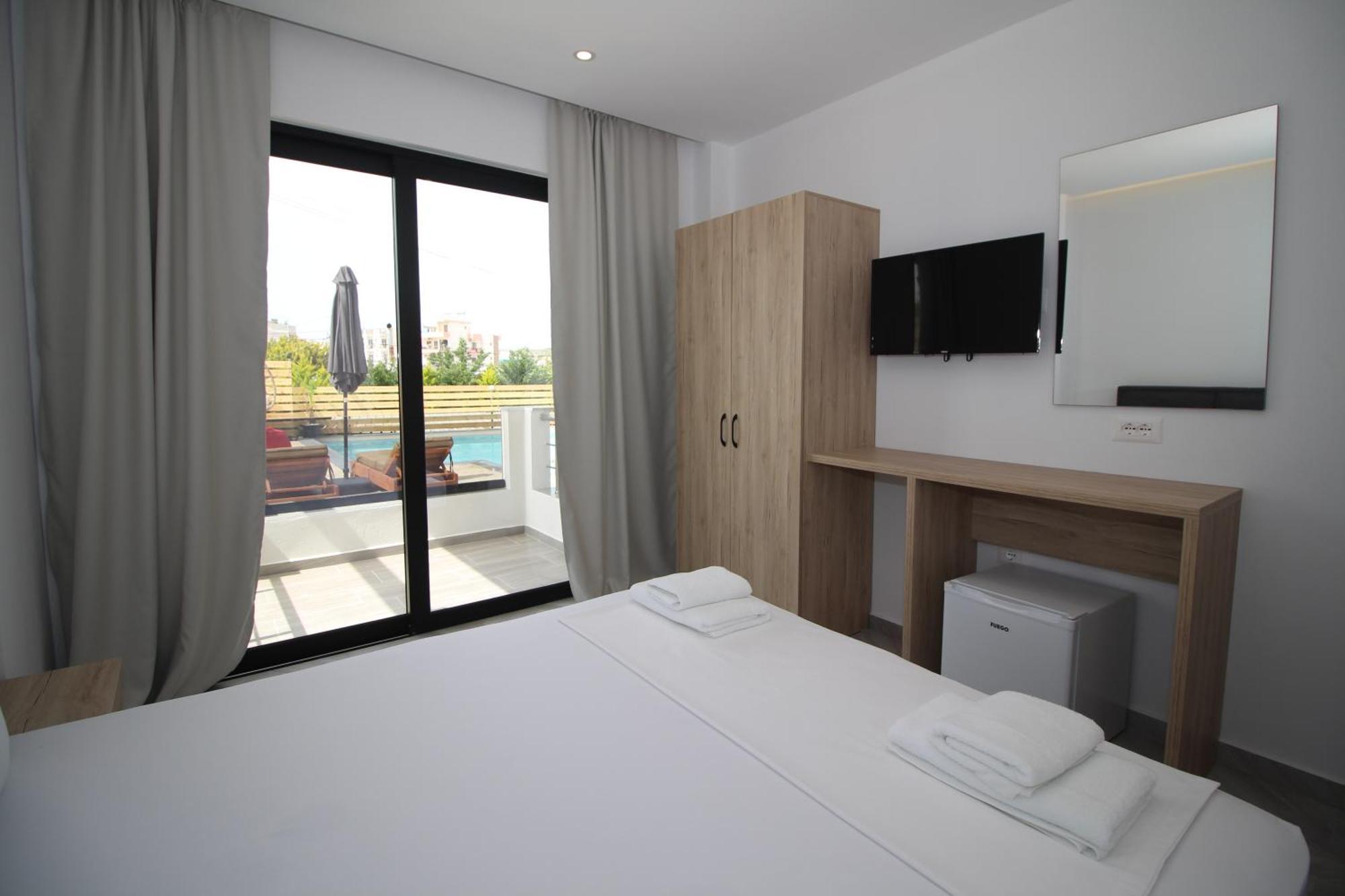 Noa Boutique Hotel Ksamil Quarto foto